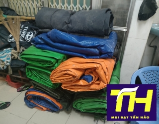 Bạt Che Nắng Mưa May Sẵn